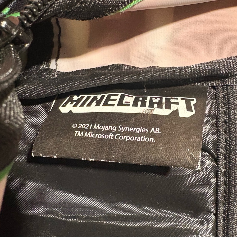 Minecraft backpack - image 3